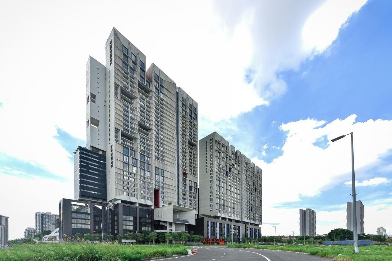 Tamarind Suites By Subhome Cyberjaya Exterior photo